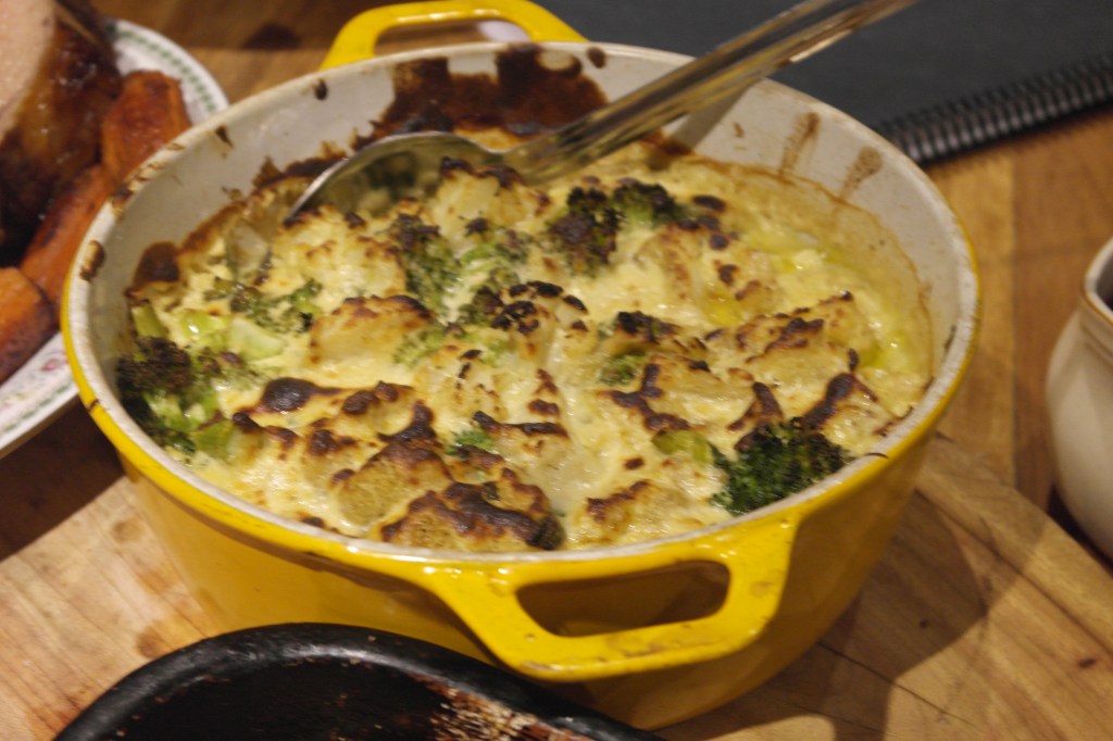 Cauliflower and broccoli gratin