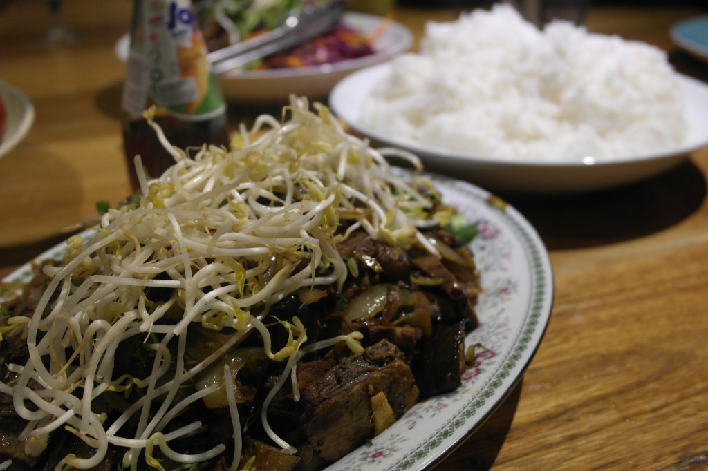 Left over beef rib stir fried with eggplant and bean sprouts. Absolute cracker!