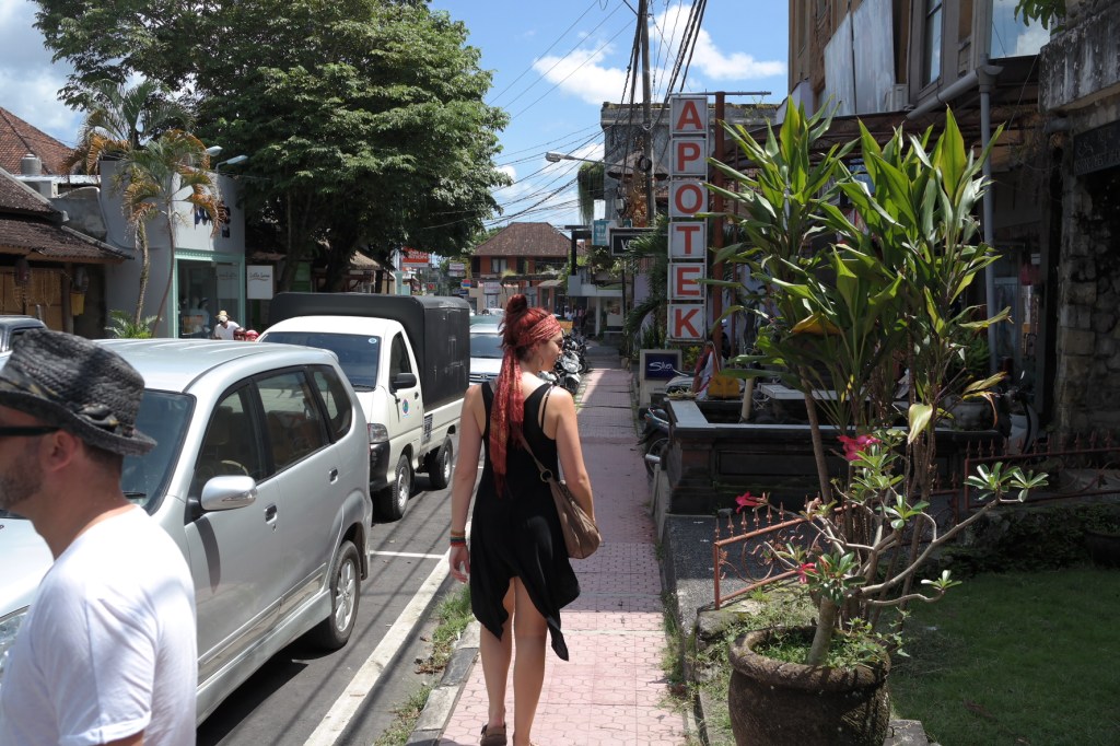 Lauren walks fast when she is hungry