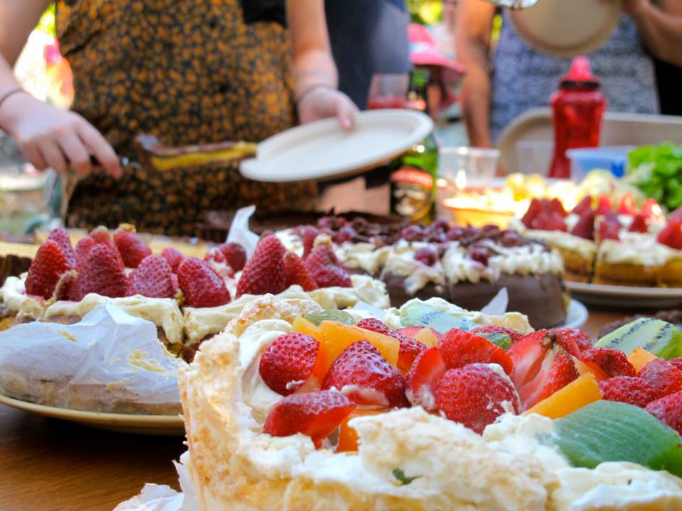 The day would not be complete without a Jennee dessert spread