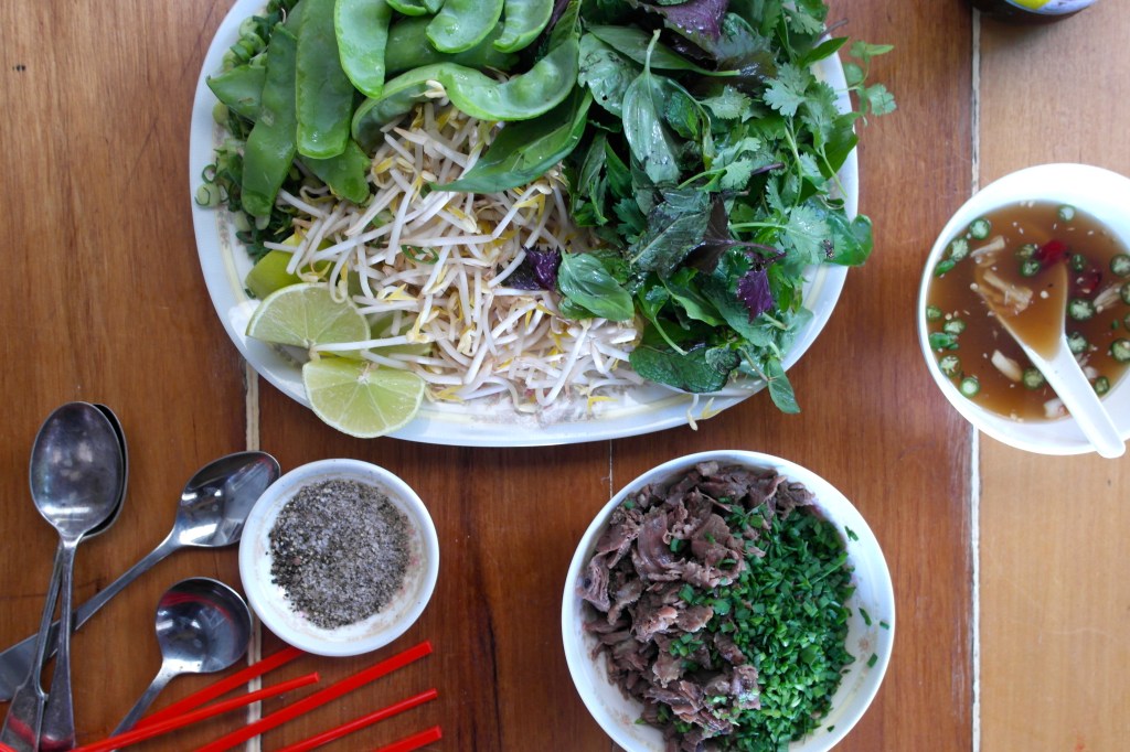 Herbs and sprouts and other shit that goes in your pho