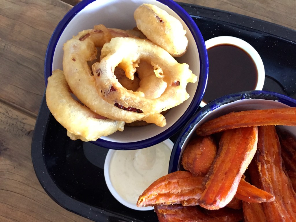 The best sweet potato wedges with the third best onion rings