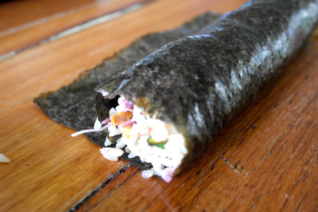 And then roll it up. It's as easy as that... I'm too OG to even use a rolling mat, but I reckon Dana will be nice enough to tell you about that